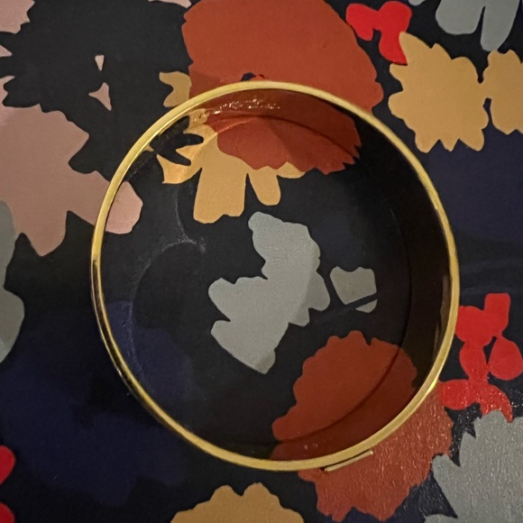 Coach bangle bracelet nwot - Picture 2 of 4